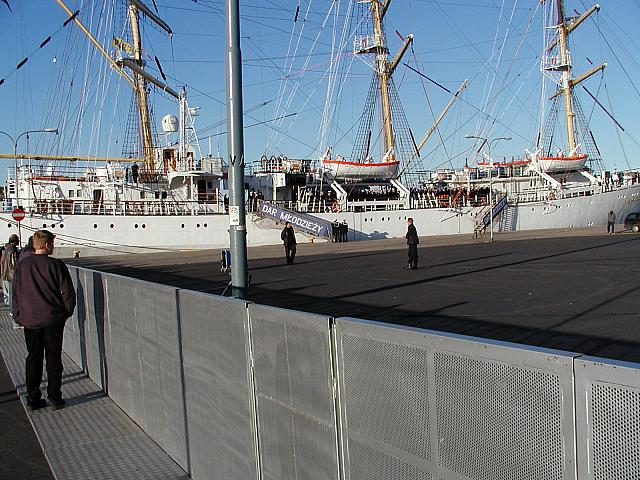 P9283664