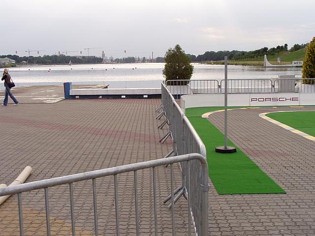 P1010305
