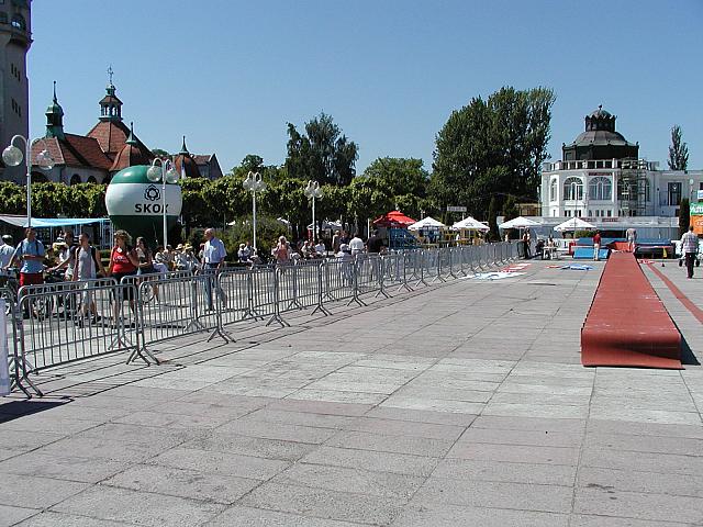 P6112497