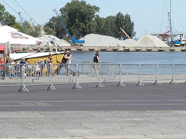 P7012756