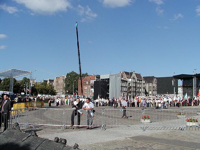 P8310776