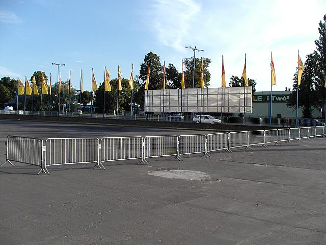 P9030855