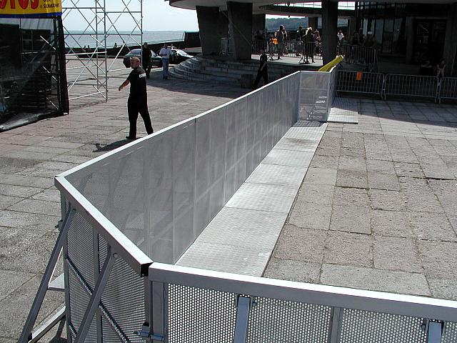 P8172921