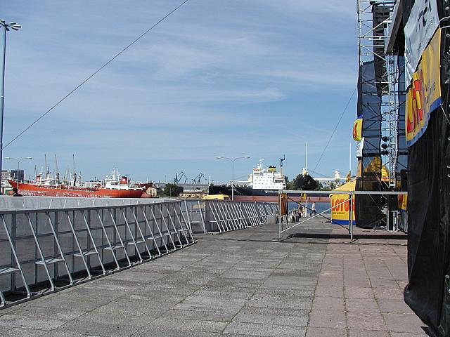 P8172955