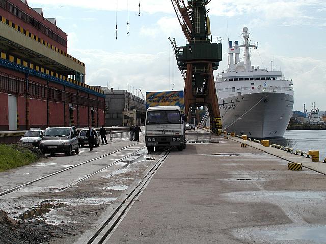 P6111850